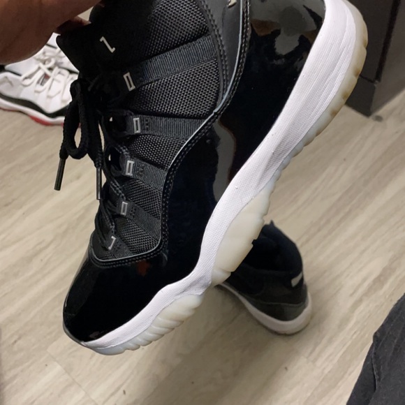 Jordan retro 11 authentic with original box